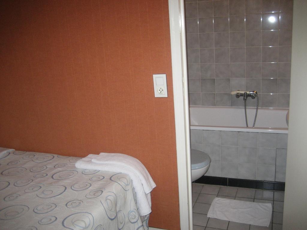 Hotel Meteore París Habitación foto
