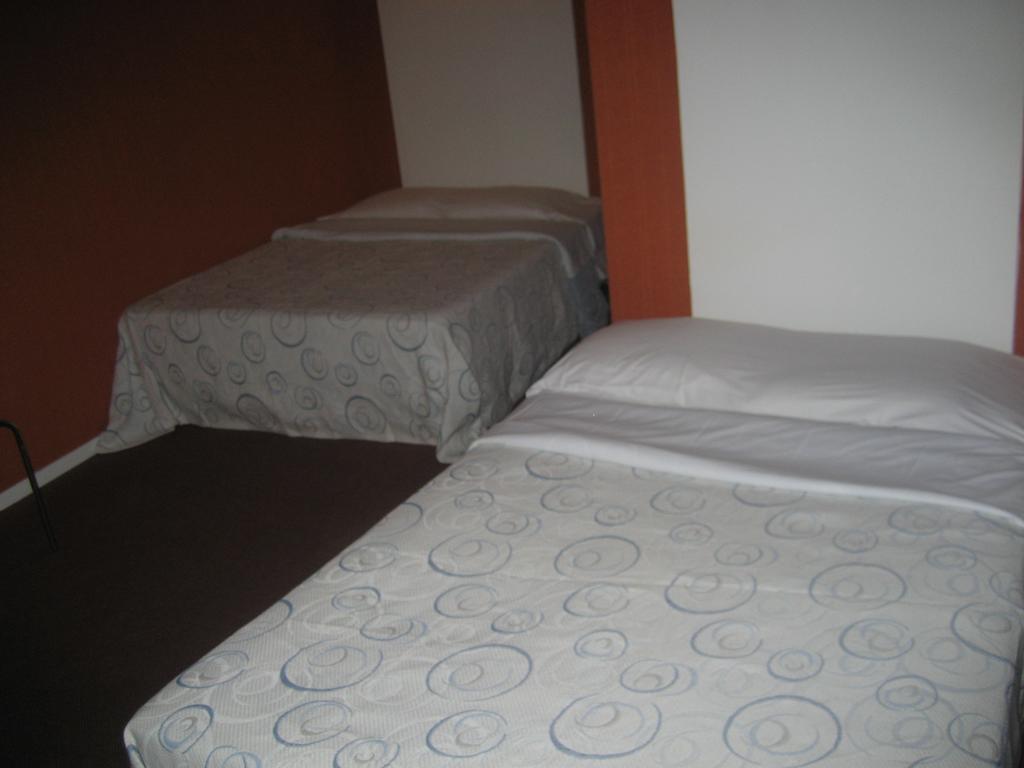 Hotel Meteore París Habitación foto